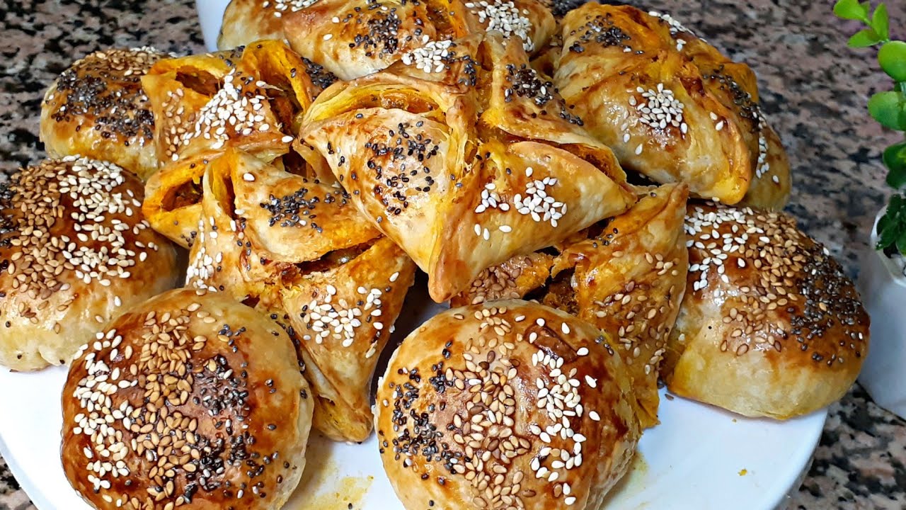 أسهل وألذ مسمن معمر في الفرن بطريقة مختلفة كيجي روعة 😋👍🏻 بحشوة البادنجان بدون اي نوع من لحوم