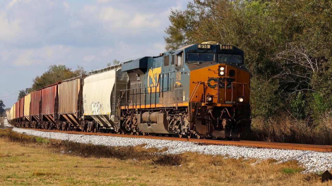 2/19/26 Lucky Dade City Catch! CSX B210 Meets M604 South of Town | Ronnie Favorite conductor