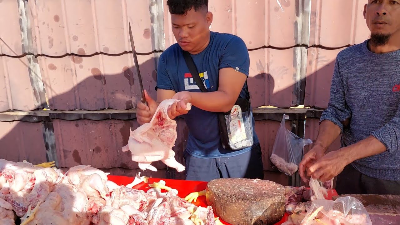 Potong Ayam Tercepat Dilakukan Oleh Abang Alim || Cutting Skill