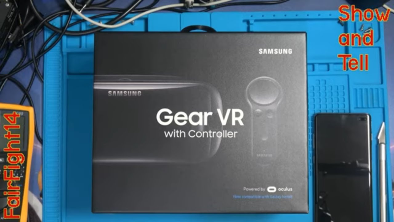Samsung S10 plus with a Samsung Gear VR with controller (SM-R325) unboxing