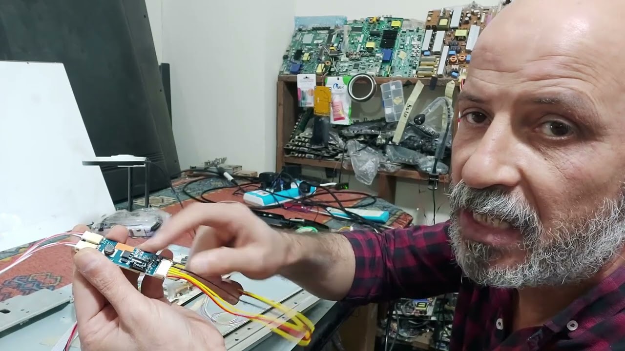 طريقة تركيب بديل ليد ادج شاشة دايو EM32A1B