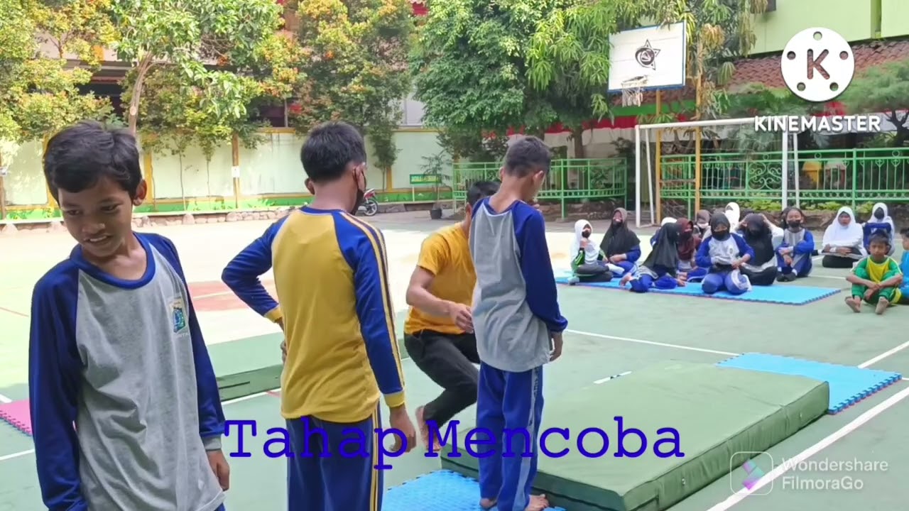 Video PPL 1 pembelajaran PJOk, Materi Senam Lantai Roll Depan. problem base learning