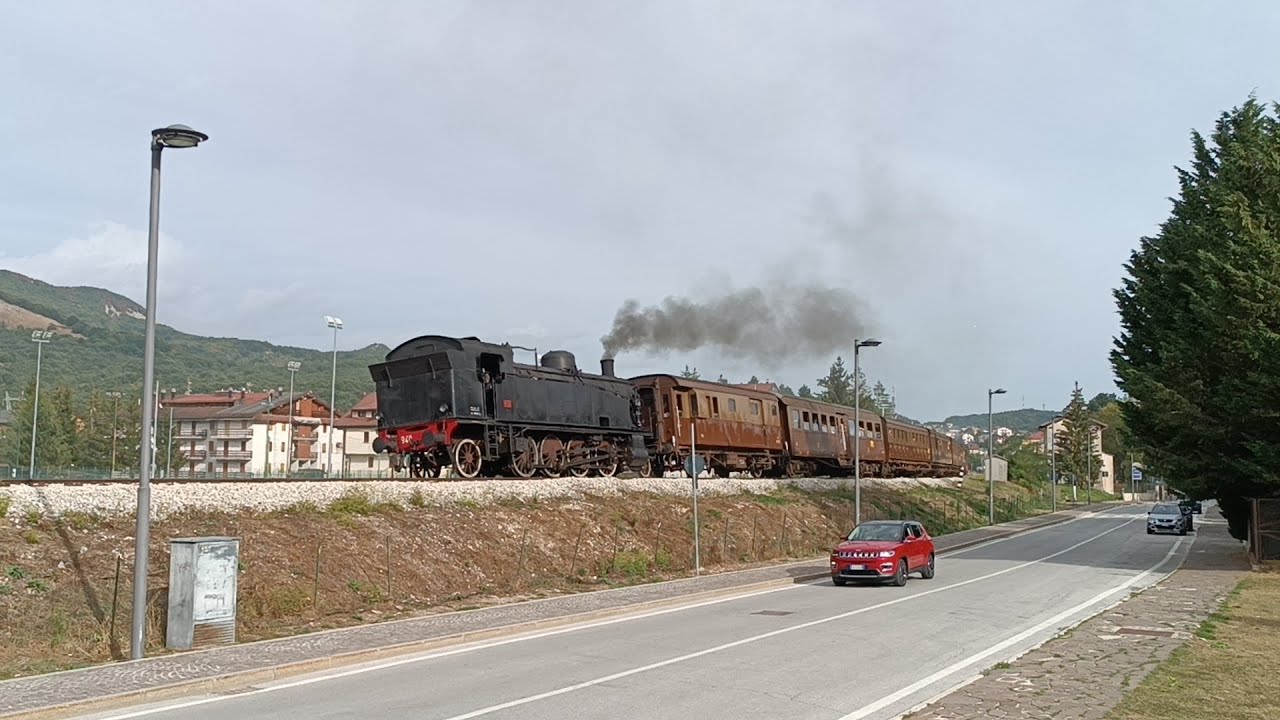 TRENO A VAPORE SULLA FERROVIA DEI PARCHI 