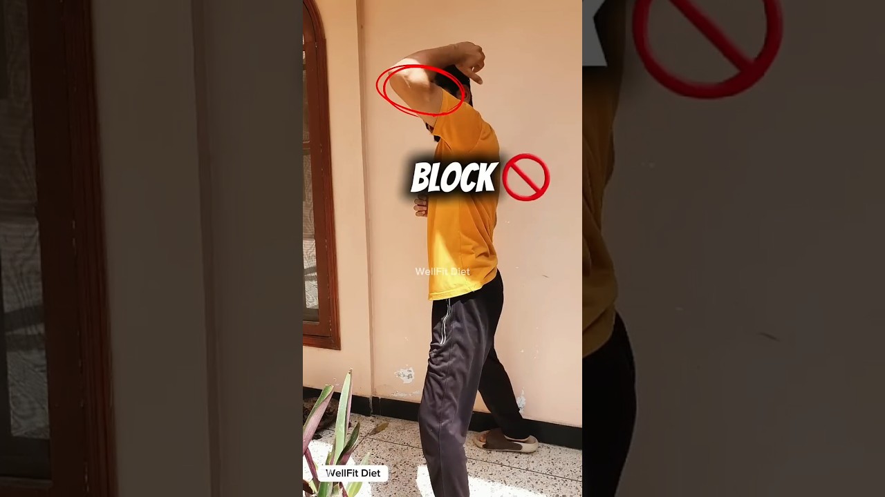 Block + Elbow Strike Combo: Elbow Move in Street Fights #boxing #originalcontent #martialarts #short