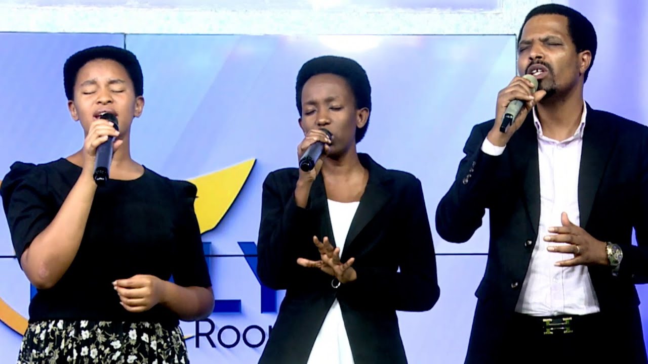 WOW🥰JEHOVAH JIREH CHOIR UMURIRIMBYI ARATUNGURANYE|MBEGA UMUNEZERO|BARIRIMBYE INDIRIMBO MWAKUNZE