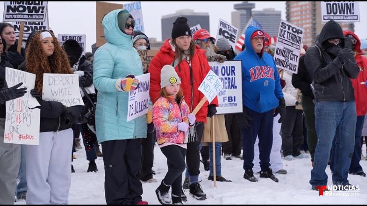 Kansas City se suma a paro nacional contra ICE con multitudinaria protesta