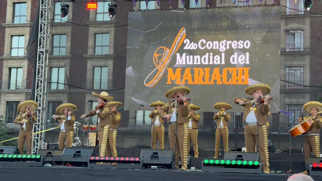 TEMA, POPURRÍ HUAPANGOS Y POPURRÍ SONES - MARIACHI CORONA 