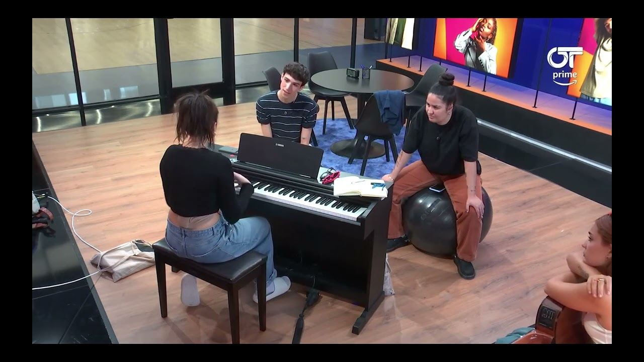 OT2023 chiara canta 