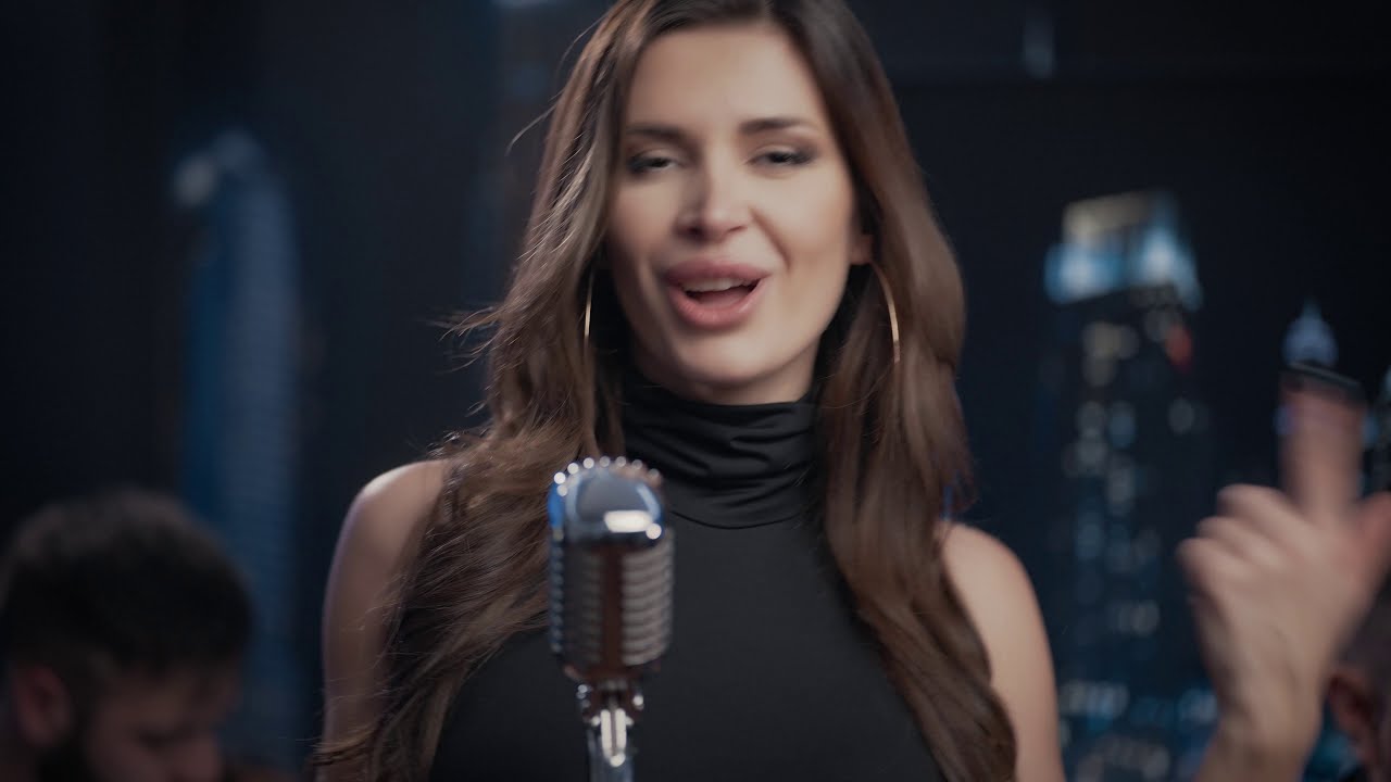 Emina Jahovic - Tvoja greska (Cover by Mima Fischer)