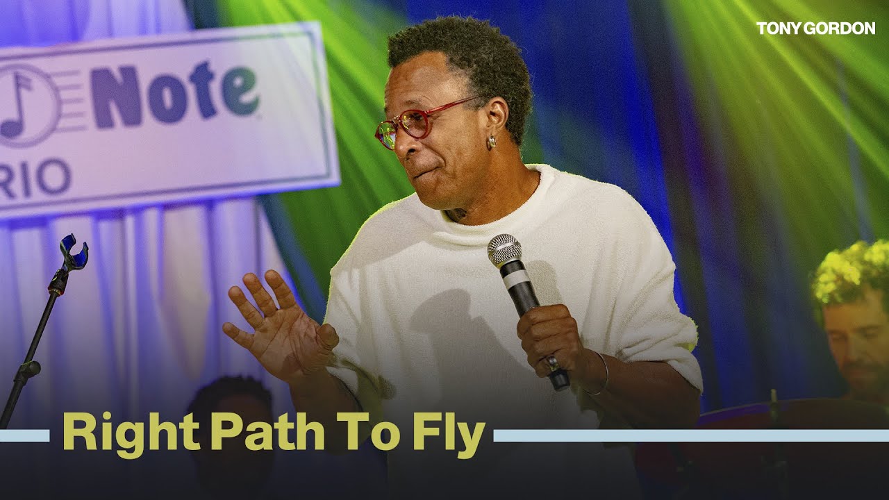 Tony Gordon - Right Path To Fly (Black and White Ao Vivo)