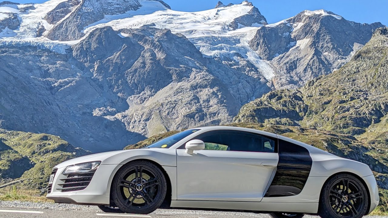 Pure V8 Noises. Audi R8 in the Alps