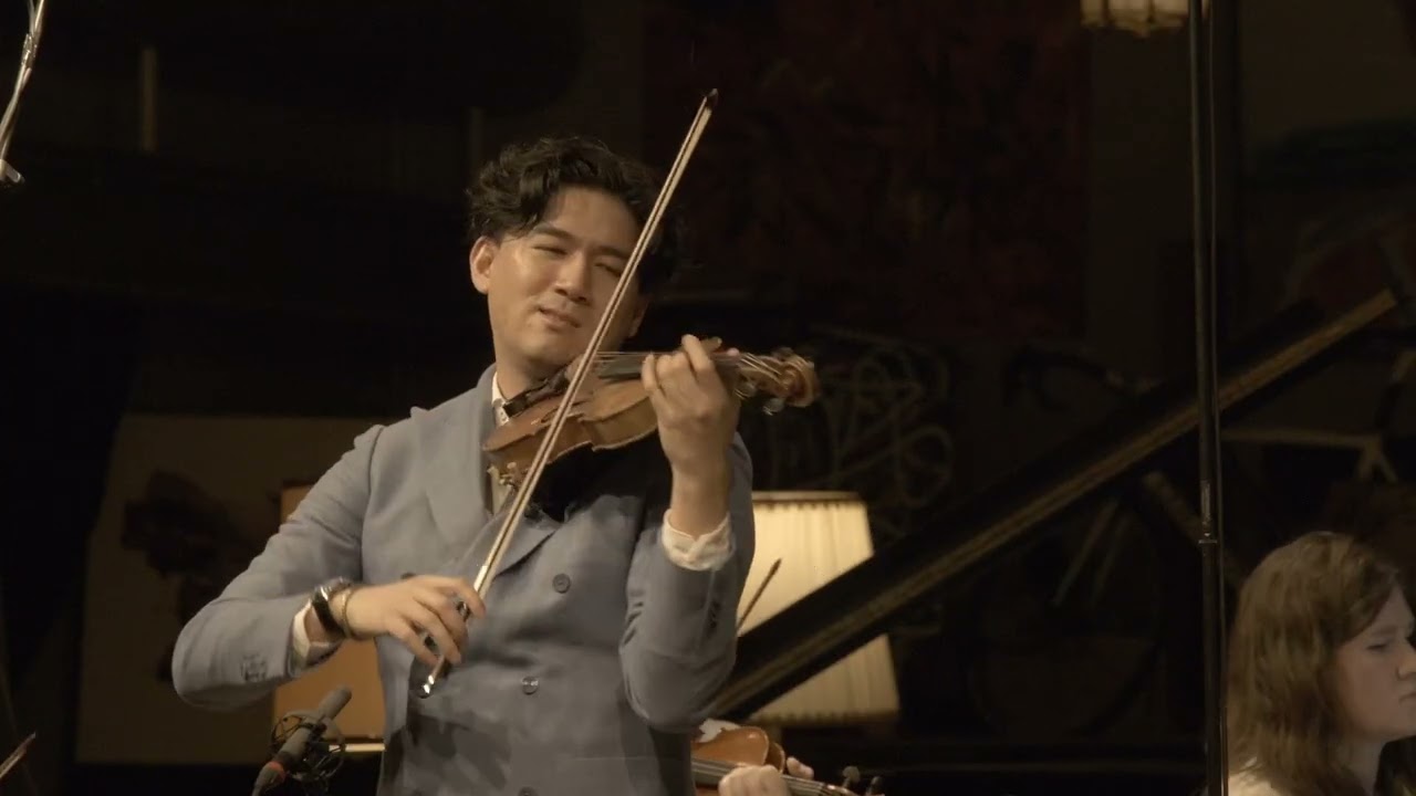 Iskandar Widjaja plays Adagio by Albinoni