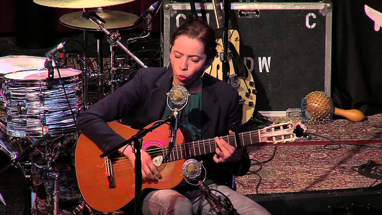 EDNA VAZQUEZ - El Pastor (Live Wire Radio #212)
