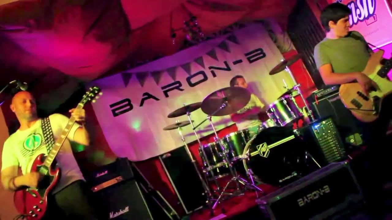RASPUTÍN en LIMOM PUB Año 2015 por BARON-B 