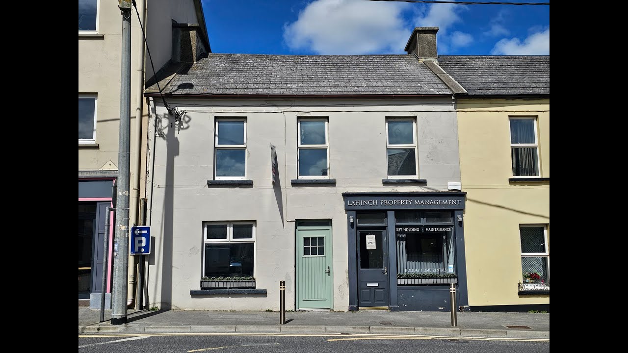 Main Street, Lahinch, Co. Clare. V95K6AC