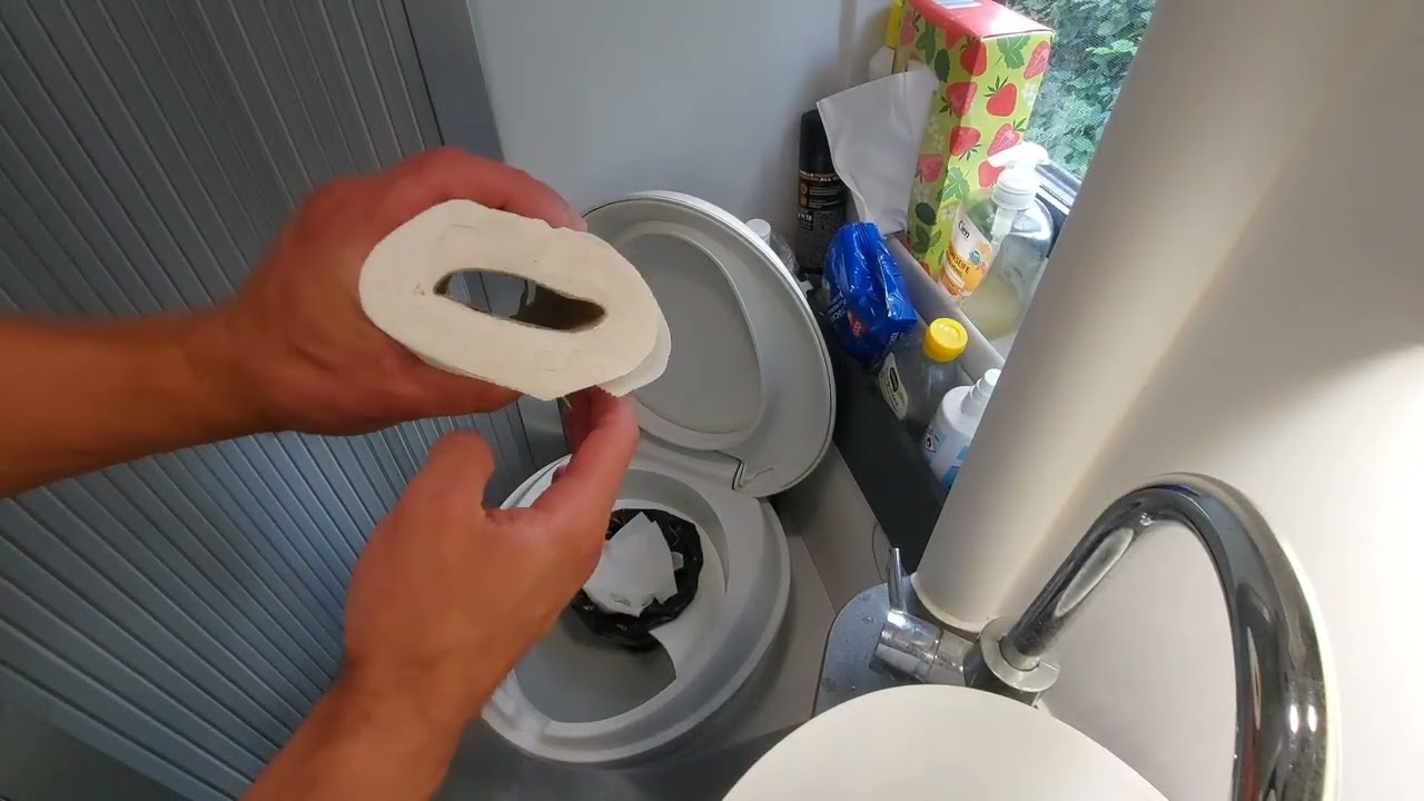 Wir scheißen immer noch in Tüten: Nun mit Zippverschluss💩🧻😃👍 Wohnmobil Autarkie verlängern flexaport