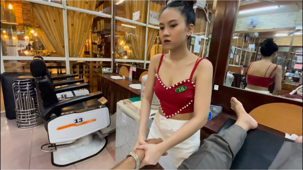 ASMR🔥Full Massage Barbershop Services With A Beautiful Girl in Vietnam (4K HDR)