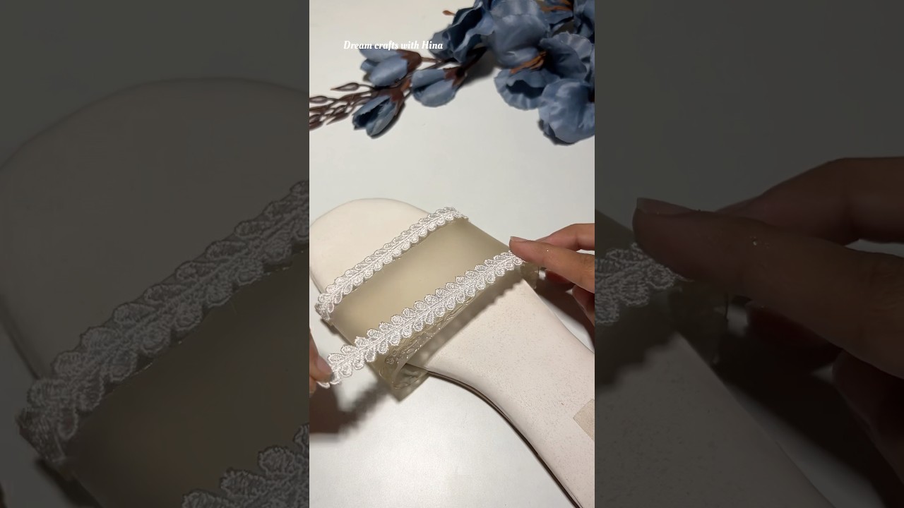 Diy Slipper 😱 #dreamcraftswithhina  #slippers #shorts #shortvideo #diy #craft #youtubeshorts #art