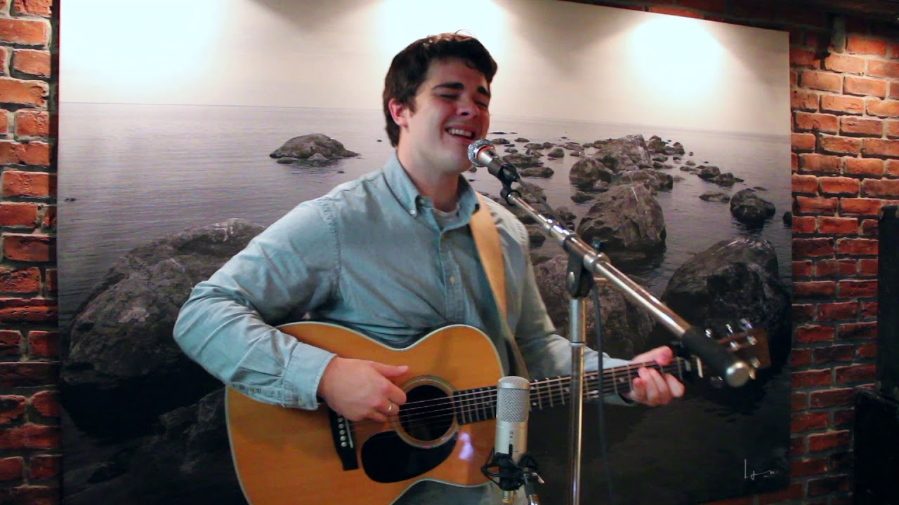 Moon River - Audrey Hepburn (Cover)