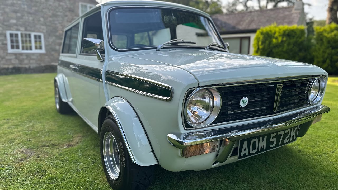 THE WORLDS BEST MINI CLUBMAN? CLASSIC 1971 MORRIS MINI CLUBMAN ESTATE RESTOMOD #miniclubman #classic
