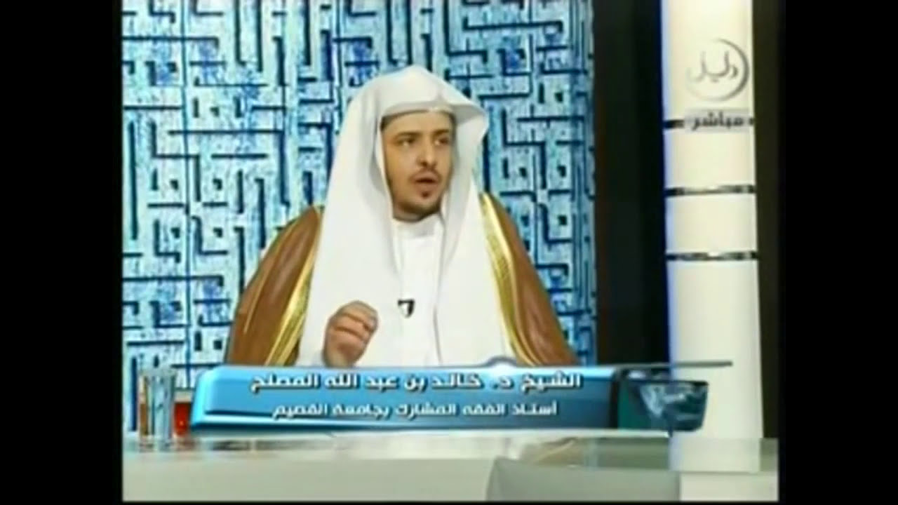 ما هي صفة التشهد الأول والثاني