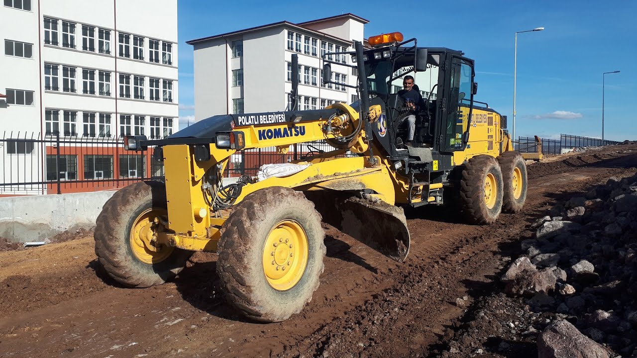 GREYDER GD 675 Komatsu