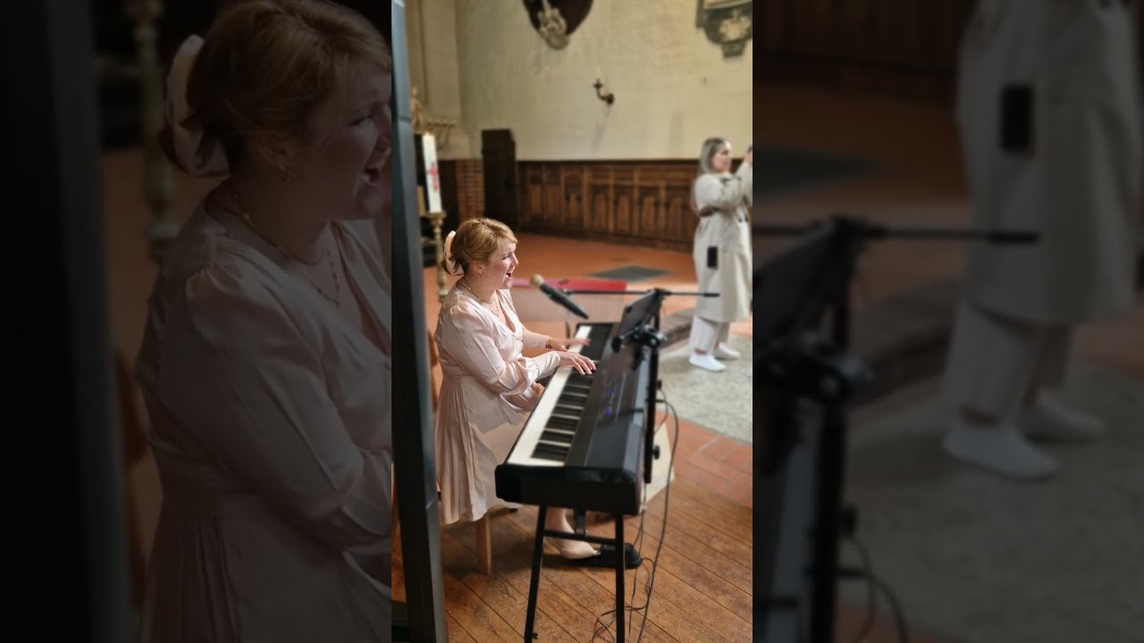 Beautiful in white - Shane Filan Hochzeitssängerin Lübeck Cover
