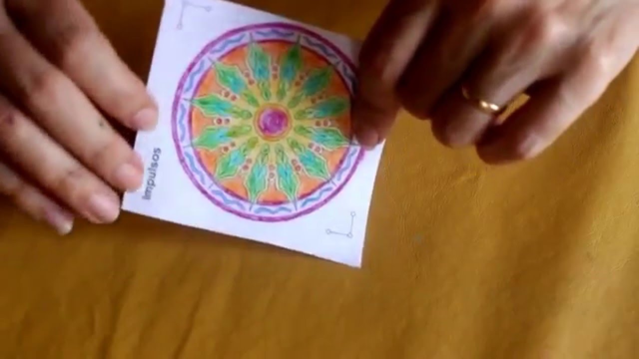 Mandalas con lápices de colores, lápices acuarelables, acuarelas y rotuladores