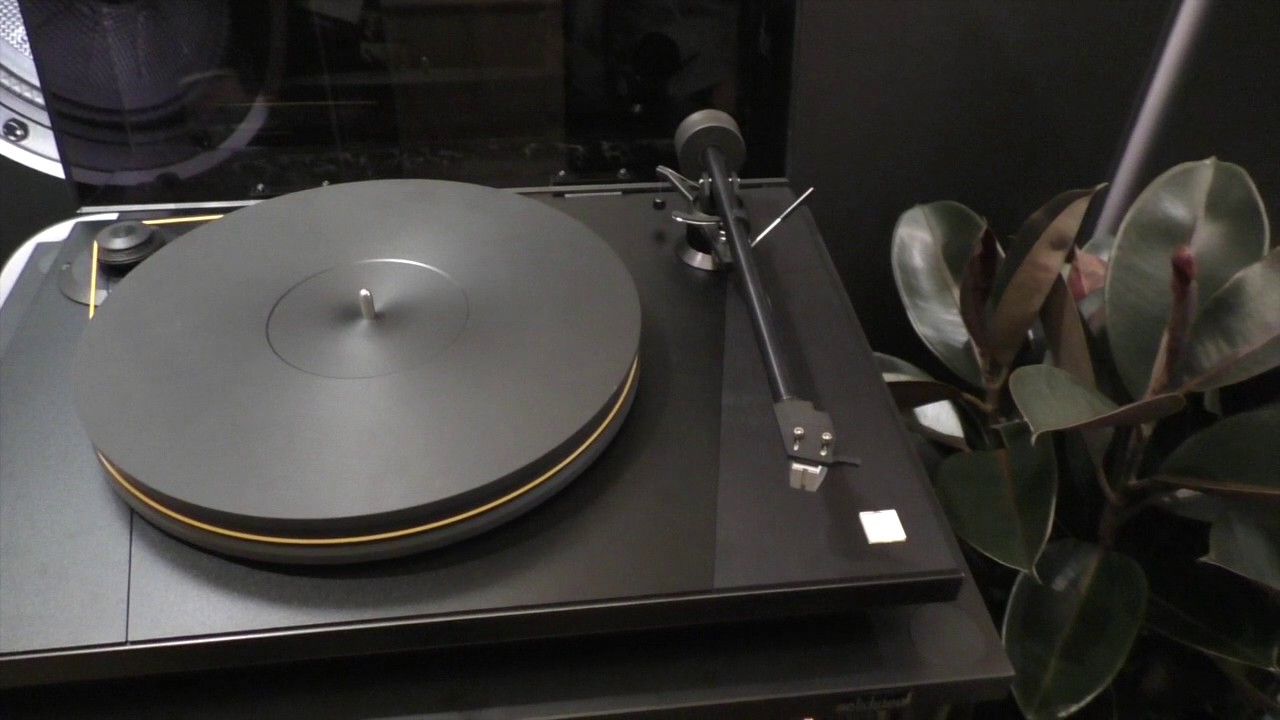 CES 2017: Mobile Fidelity Readies 2 New Moderately Priced Turntables & a MM/MC Phono Preamplifier