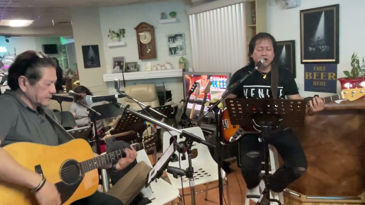 “BEATLES MEDLEY”