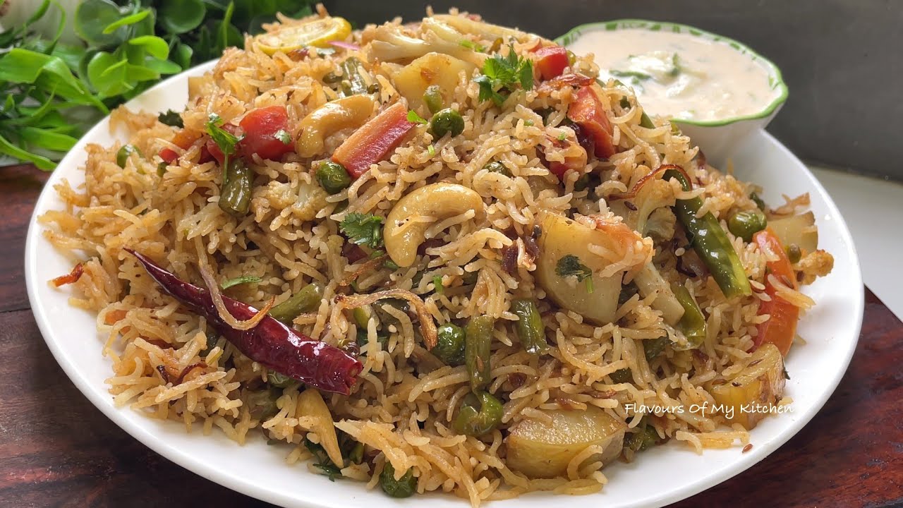Veg Yakhni Pulao Recipe | सब्ज़ियों वाला यखनी पुलाव कैसे बनाएं | Vegetable Pulao