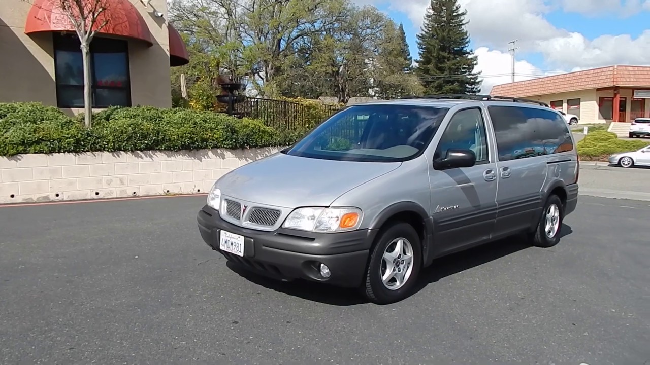 Видеообзор и осмотр минивэна Pontiac Montana 2000 года выпуска для одного владельца.