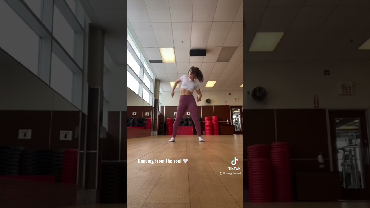 Dance improv - part 2 | Dancing from the soul | #dance #dancer #dancevideo #improvdance #kneeinjury