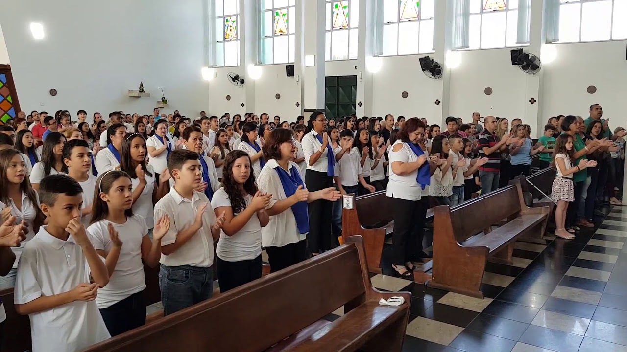 Glória a Deus nas alturas - Missa da 1ª Eucaristia - 25 nov 2017