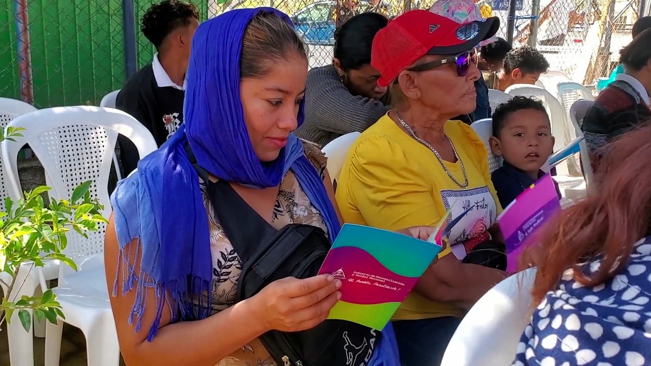 Policía Nacional mantiene encuentros con las familias para prevenir violencia