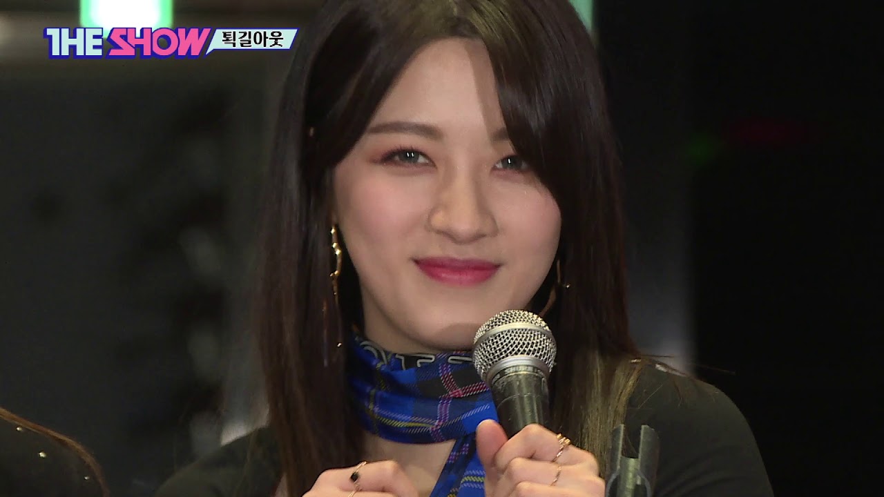CLC, The Show; On the Way Out!  (190219)