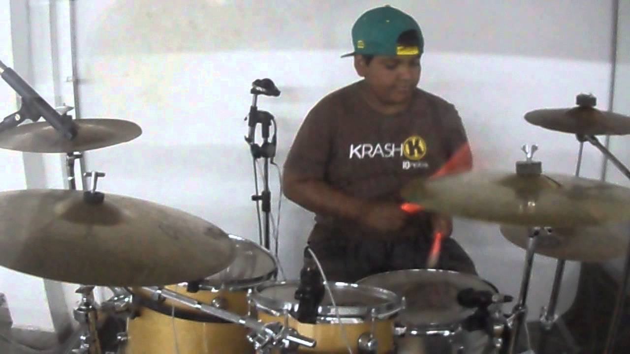 Ryan Molina na Bateria