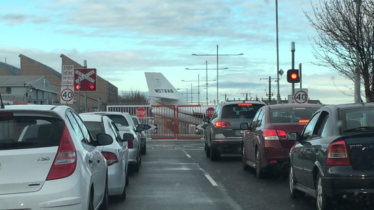 Essendon Airport Aircraft Crossing