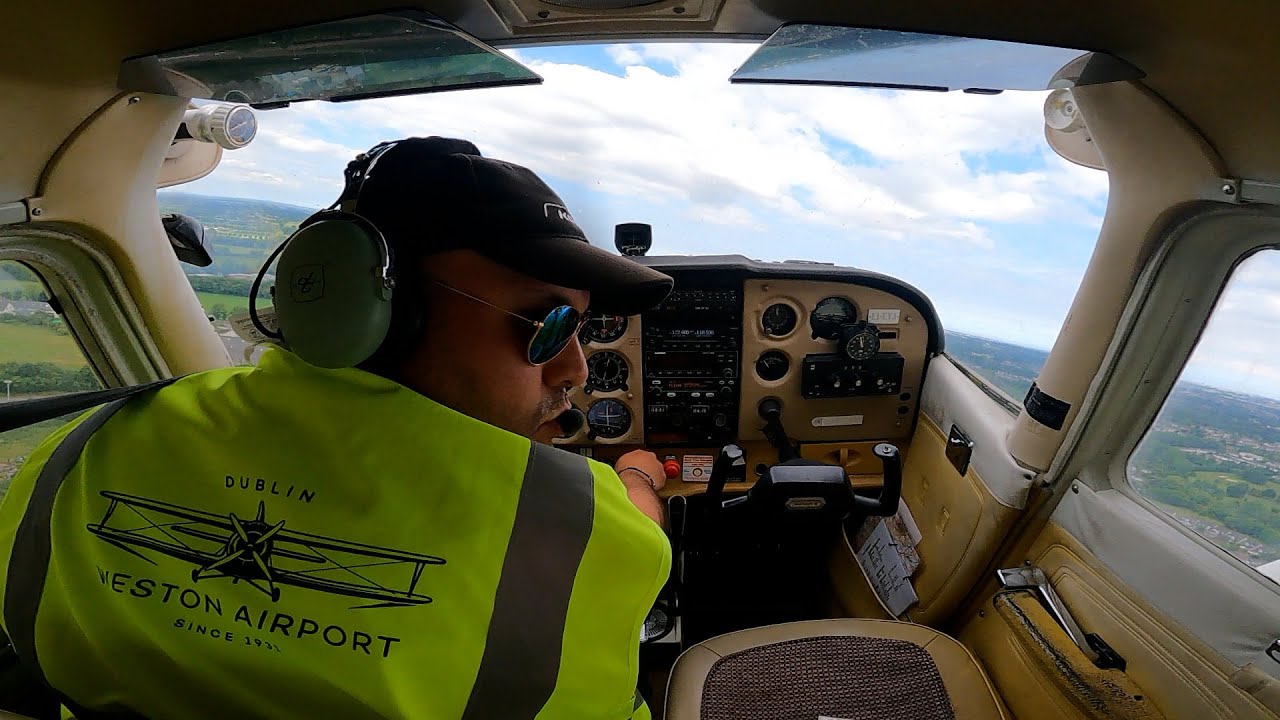 Volando Cessna 172 en Irlanda - Estudiante Piloto (subtitulos en español)