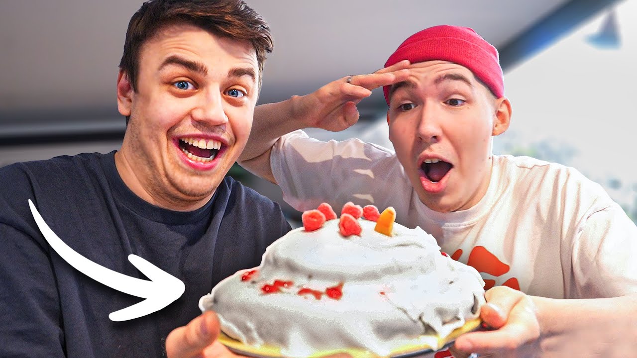 2 Idioten backen eine grauenhafte Torte…