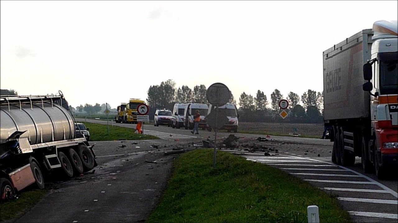 Vrachtwagenchauffeur overleden na ongeval Oude-Tonge