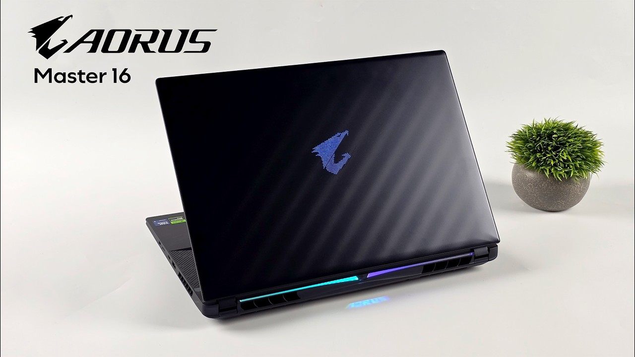Gigabyte AORUS Master 16 – Ultra 9 + RTX 5090 Gaming Laptop Hands-On!