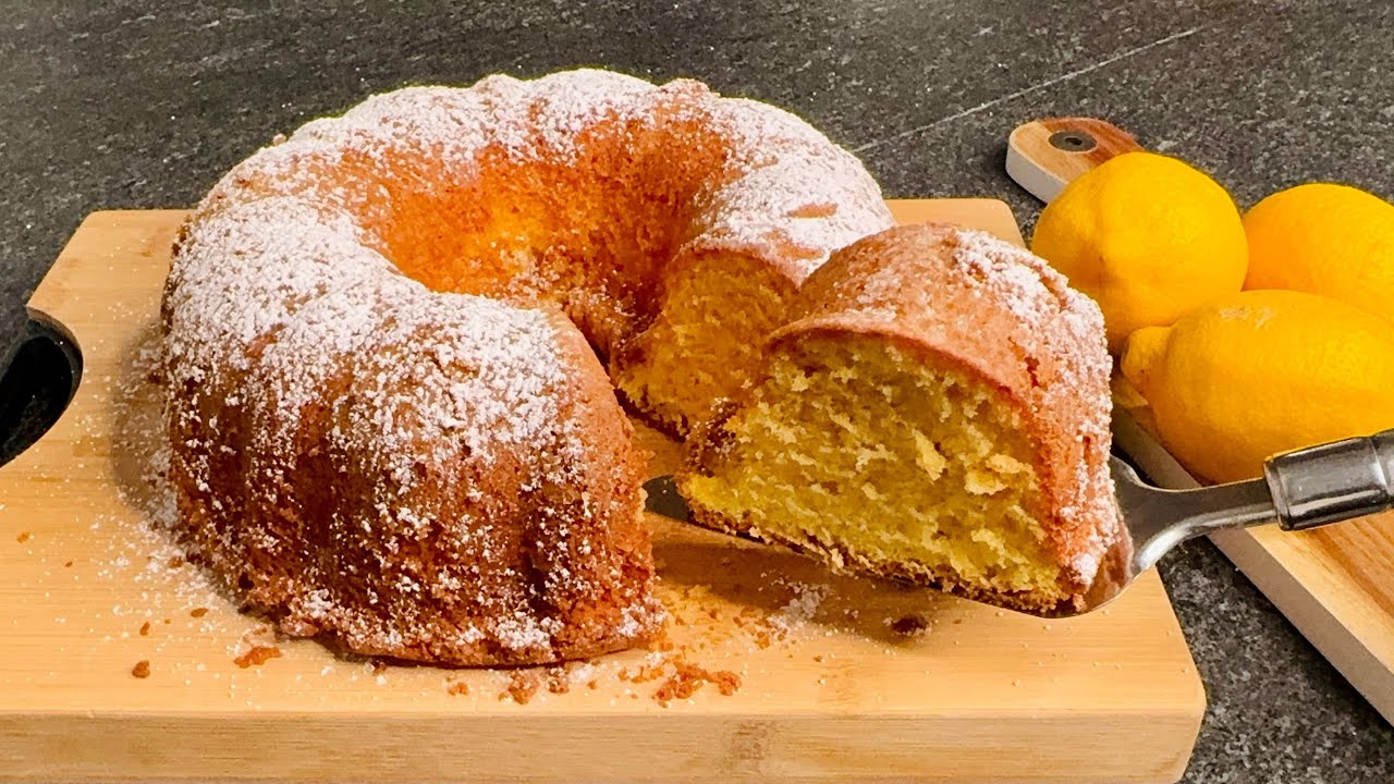 Bizcocho de Yogur Muy Esponjoso / Receta de Postre Fácil y Rápido