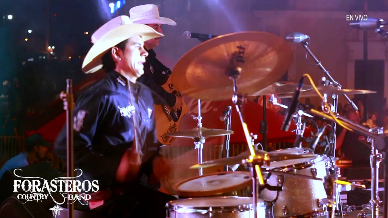 Contigo y Mi Guitarra / Perder o Ganar | Forasteros Country Band