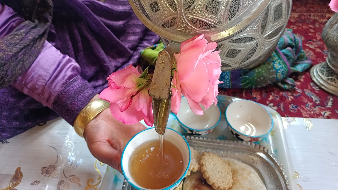 Keshur Zafran Kahvi |How To Make Kashmiri Samavar Saffron Kehwa |Village Tea |