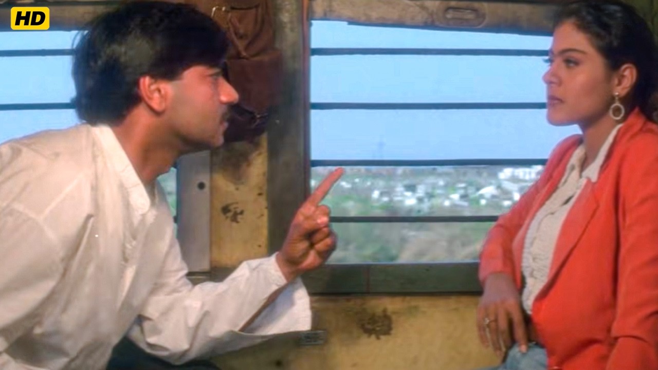 तुझे क्या लगता है तुम बड़े शहर से आई हो तो हम तुम्हे छेड़ेंगे ? | Pyaar To Hona Hi Tha