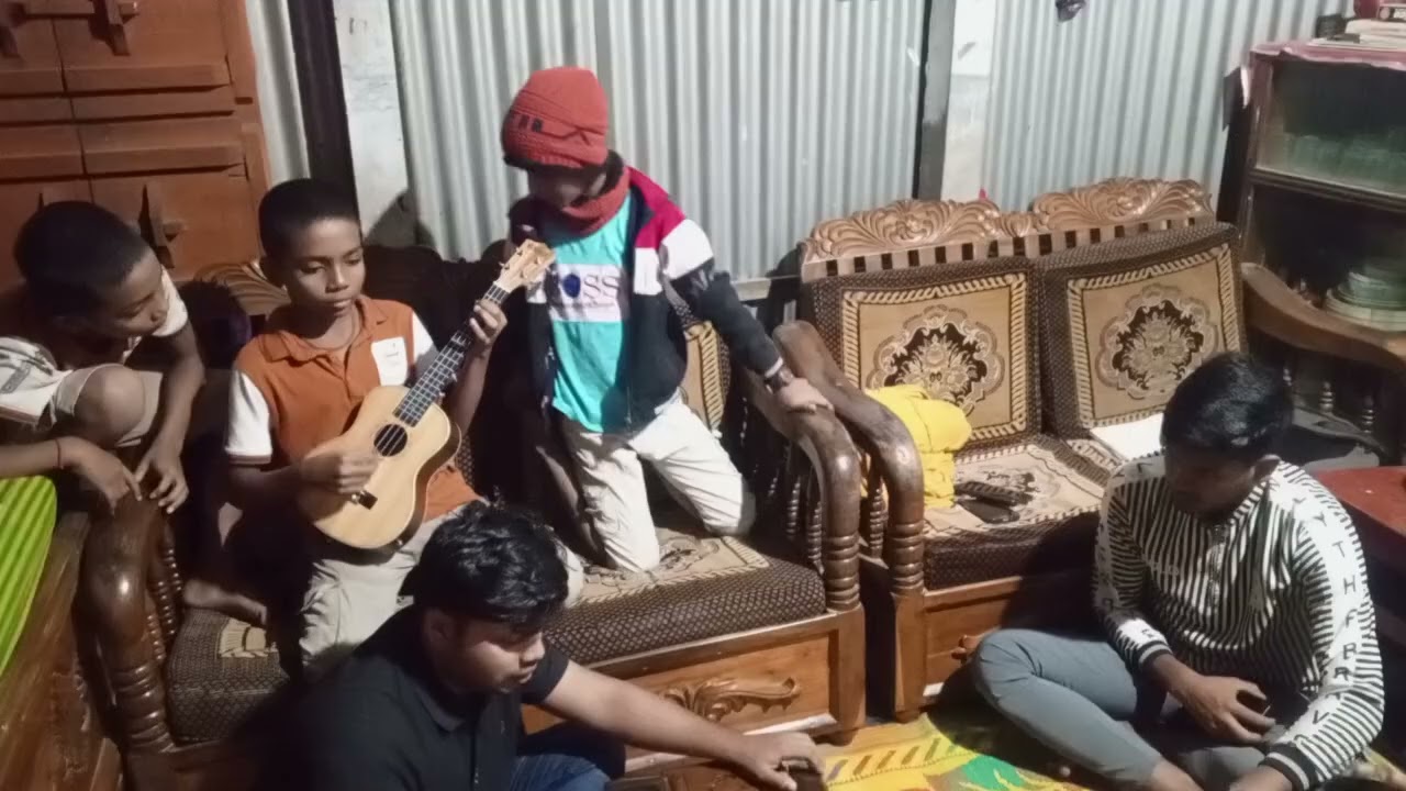 লোকে বলে মন দিলে। স্বপ্ননীল শীলের আরেকটি গান।