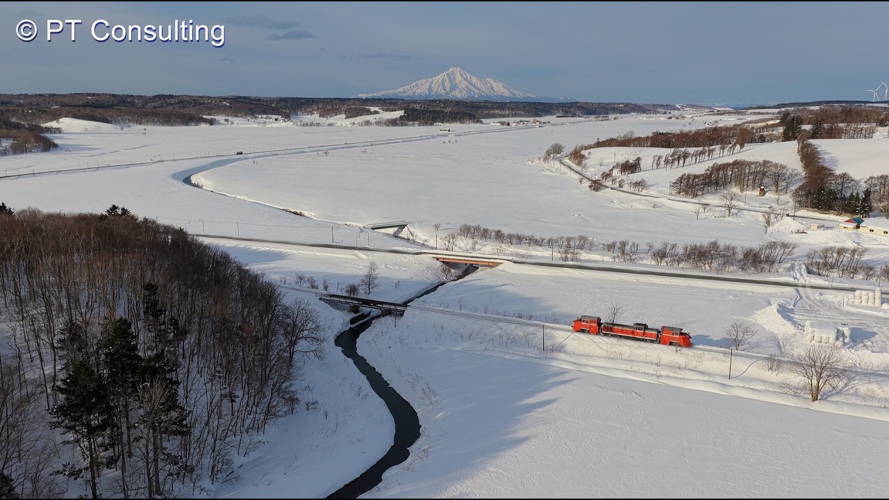 空撮 DJI Mavic 4 Pro  北海道「宗谷本線 ラッセル車」 Aerial Shoot above Snowplow Train in Soya Line Hokkaido, Japan