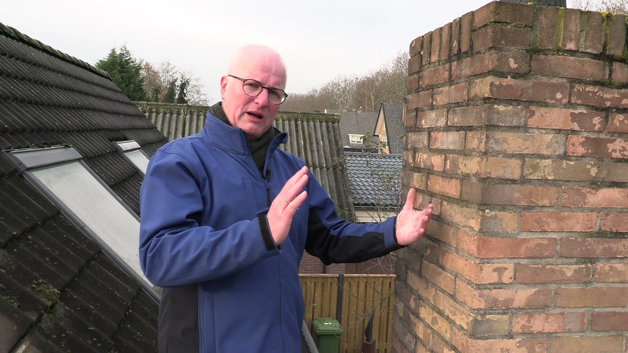 De slechte staat van de schoorsteen | Vocht en mossen | Bouwkundige inspectie