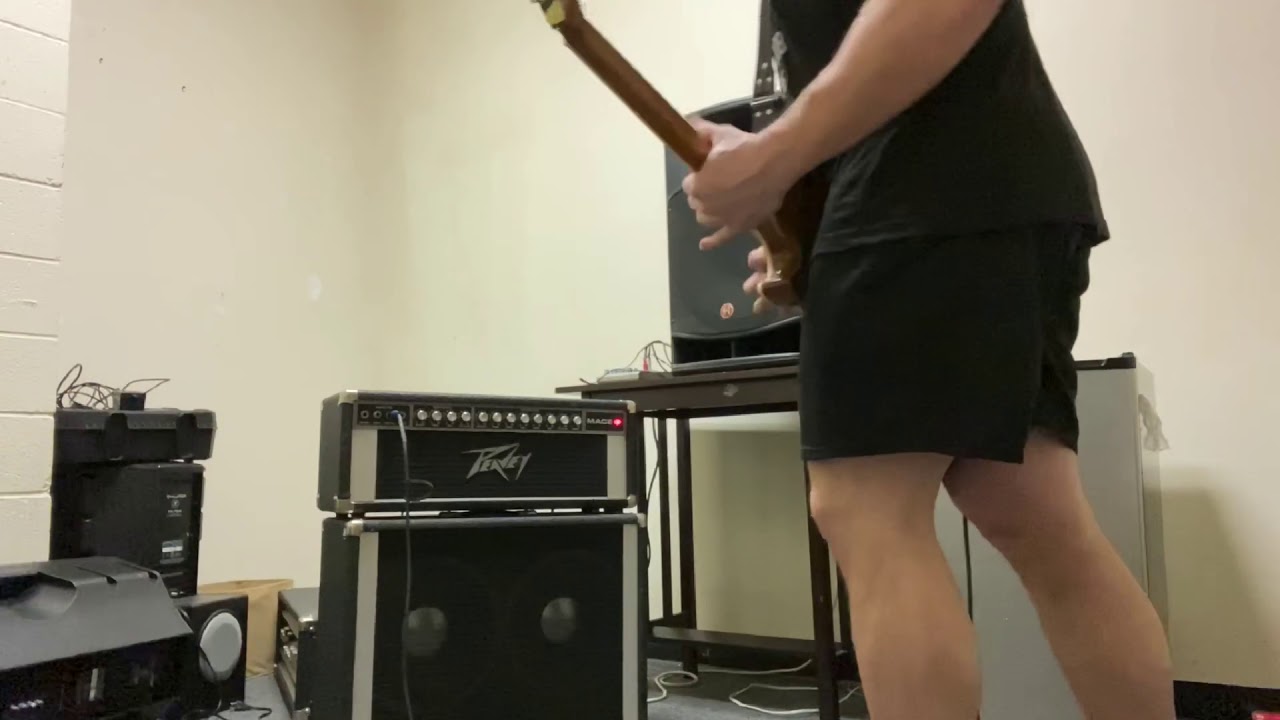 Peavey Mace 320t and Peavey Roadmaster Super Festival